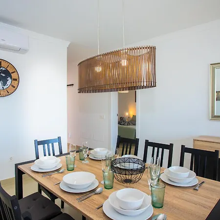 Amana 5 Star Luxury For 10 People In Апартаменты
