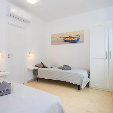 Апартаменты Amana 5 Star Luxury For 10 People In Коста Бланка